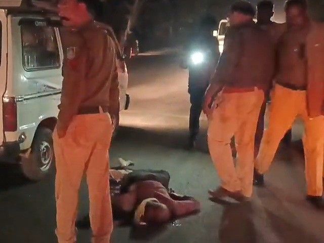 बुजुर्ग को वाहन ने टक्कर मारी, मौत:  दमोह-जबलपुर स्टेट हाईवे पर ढाबे से पैदल घर से जा रहे थे – Damoh News