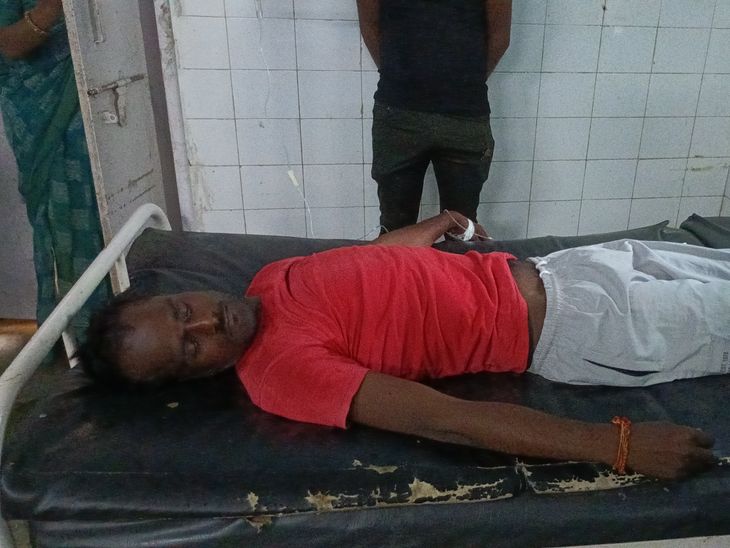 Mauganj Youth Poisonous Insect Bite | Rewa Hospital Referral