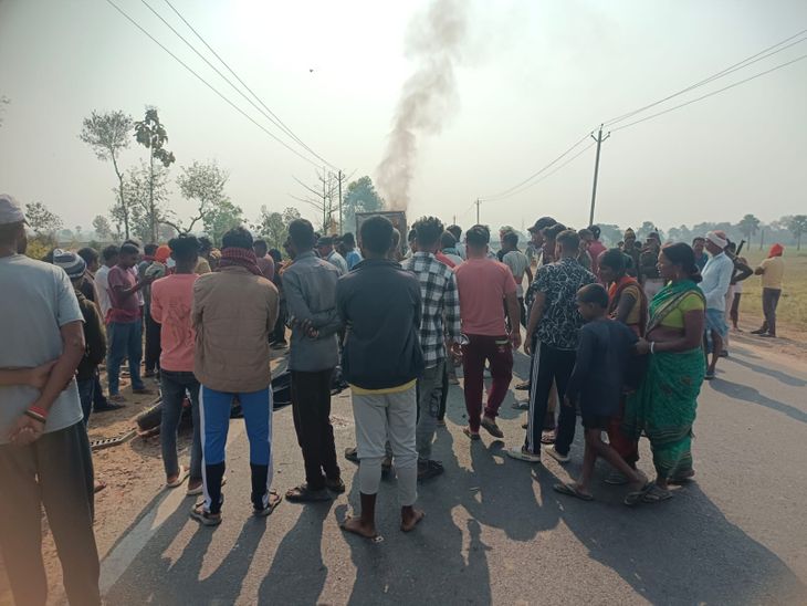 नवादा में रोड एक्सीडेंट, एक की मौत:  गुस्साए लोगों ने ट्रक में लगाई आग, एक घायल – Nawada News