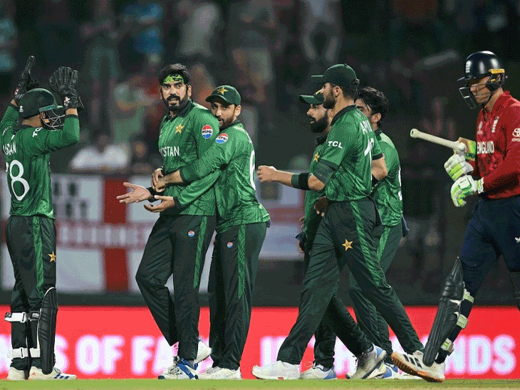 सेमीफाइनल और फाइनल के टिकट बिक्री शुरू:  पाकिस्तान की जीत-हार तय करेगी सेमीफाइनल-फाइनल का वेन्यू; जगह चेंज होने पर रिफंड होगा पैसा