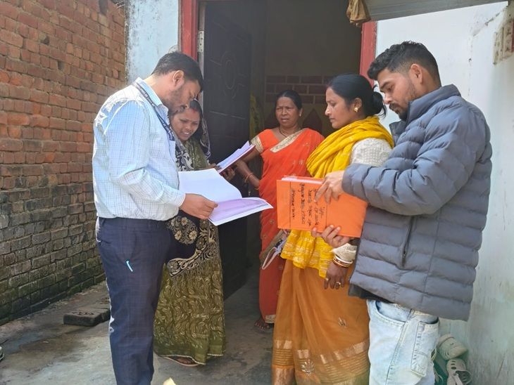 पीलिया की जांच के लिए 4 वार्डों में घर-घर सर्वे…ब्लड-सैंपलिंग:  अंबिकापुर में प्रभावित इलाकों में पानी की भी जांच;स्वास्थ्य-विभाग ने किया स्थिति सामान्य का दावा – Ambikapur (Surguja) News