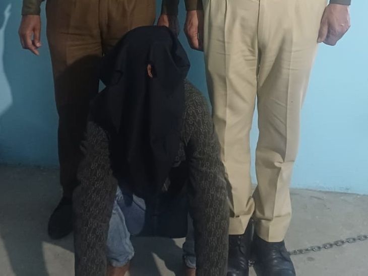 टोहाना में पाइपलाइन चोरी करने वाला आरोपी गिरफ्तार:  45 हजार रुपए बरामद, कैथल का रहने वाला, अब तक 3 पकड़े जा चुके – Tohana News