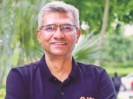 एयर इंडिया एक्सप्रेस के MD आलोक सिंह ने इस्तीफा दिया:  5 साल का कार्यकाल पूरा हुआ; उनके नेतृत्व में एयरएशिया इंडिया का मर्जर हुआ था