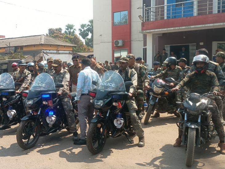 जिले में 4 मार्च को होली, सुरक्षा के पुख्ता इंतजाम:डीसी-एसपी ने की समीक्षा, संवेदनशील इलाकों में पुलिस बल तैनात