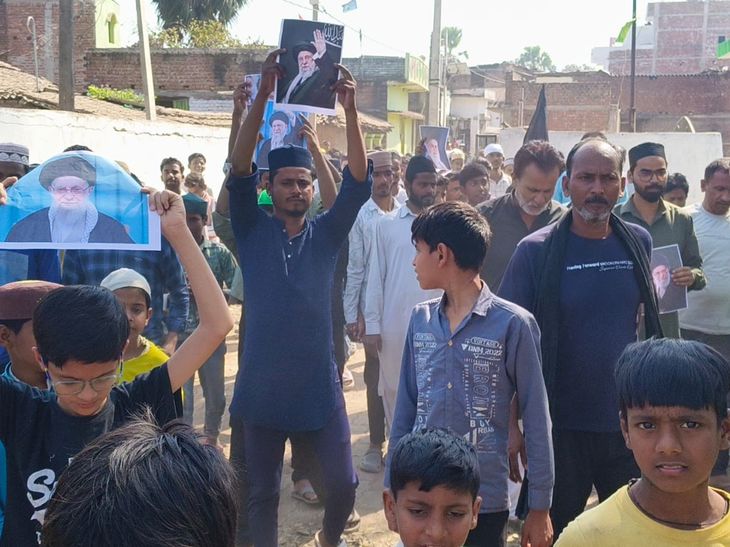 जहानाबाद में नमाज के बाद सड़कों पर उतरे लोग:ईरान मुद्दे पर अमेरिका-इजरायल के खिलाफ प्रदर्शन, काले झंडों के साथ नारेबाजी की