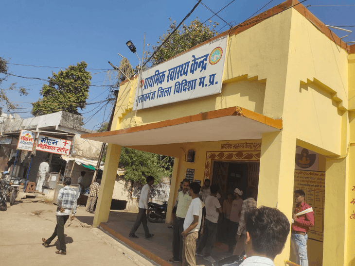 गुलाबगंज में सड़क हादसे में युवक की मौत:  दूसरा घायल, वाहन ड्राइवर फरार; पुलिस जांच में जुटी – Vidisha News