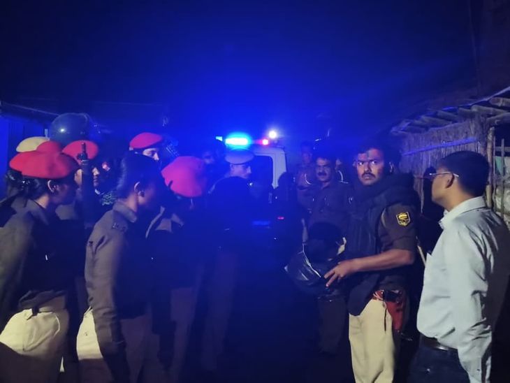 दरभंगा में रंग खेलने के विवाद में भिड़े 2 गुट:  जाति सूचक गाली देने का आरोप, पथराव में महिला पुलिसकर्मी घायल; 8 उपद्रवी गिरफ्तार – Darbhanga News