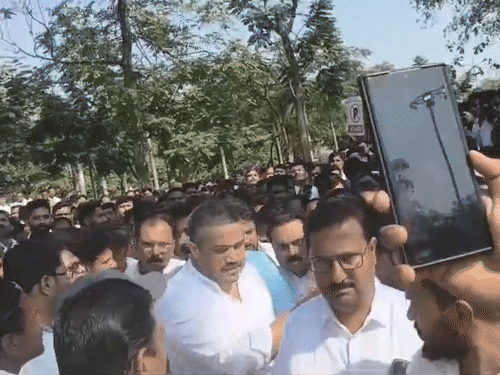 Rohit Pawar Questions VK Singh Probe