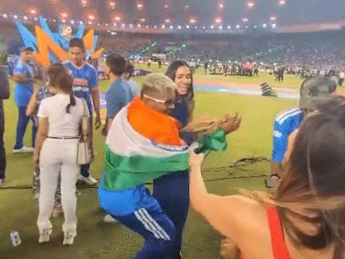 जयपुर मॉडल के साथ दिखे ईशान किशन: टी20 वर्ल्ड कप जीत के जश्न में शामिल हुईं अदिति हुंडिया, दादाजी ने किया था अफेयर का खुलासा – जयपुर न्यूज़