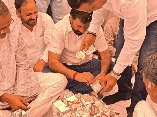 Sikar NRI Maama Bharat 1 Crore Mayra