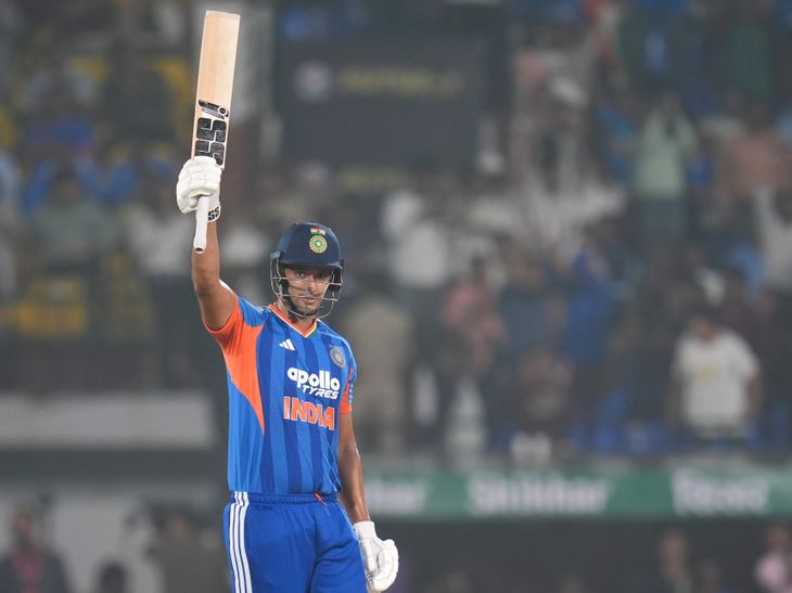 टी-20 वर्ल्ड कप जीतने के बाद ट्रेन से मुंबई पहुंचे दुबे: ऊपर की बर्थ पर छिपकर किया सफर, पत्नी ने टीटीई से छिपाई पहचान