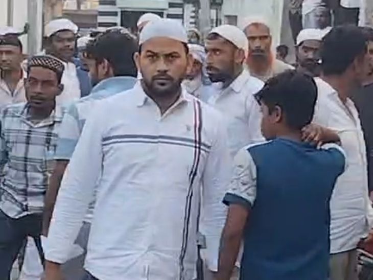 Hapur Marpit & Pathrav: Police Deployed After Children Dispute Leaves ...