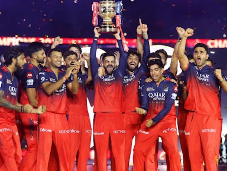 सबसे बड़ा आईपीएल, 13 स्थानों पर 84 मैच: गत चैंपियन रॉयल चैलेंजर्स बैंगलोर और सनराइजर्स हैदराबाद के बीच मैच 28 तारीख से बेंगलुरु में शुरू होगा।