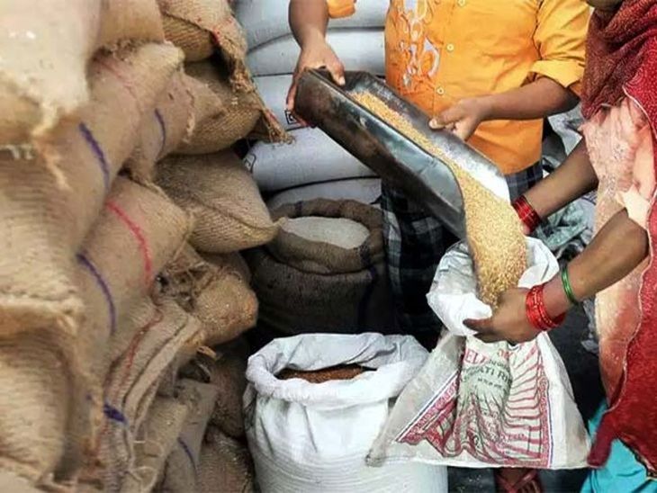 Ayodhya DSO Orders 990 Ration Shops Secure Boras