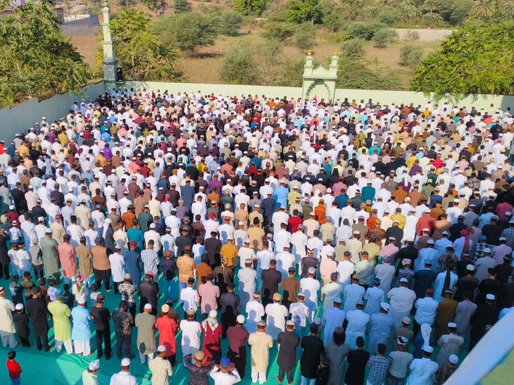 झाबुआ में सादगी और सौहार्द से मनाई ईद:  इमाम ने दिया ‘देश और इंसानियत प्रथम’ का संदेश; आतंकवाद की निंदा की – Jhabua News