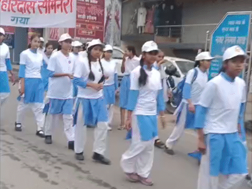 गयाजी में ‘रन फॉर बिहार’ का आयोजन:  टावर चौक से गांधी मैदान तक मैराथन दौड़, स्कूली बच्चे हुए शामिल; कार्यकम को लेकर सुरक्षा कड़ी – Gaya News