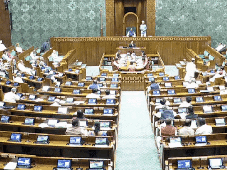 MP Illegal Sand Mining: Bind MP Sandhya Rai Raises Issue in Lok Sabha