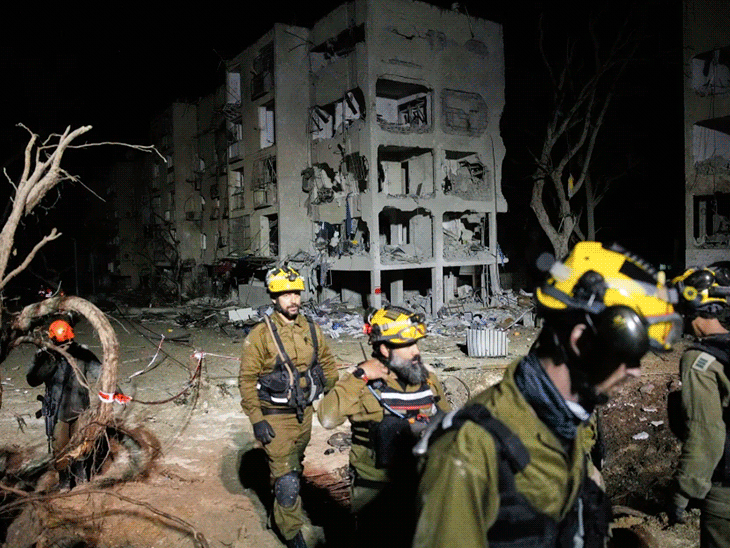 डिमोना शहर पर हमले से इजराइली डिफेंस की पोल खुली:  1500 km तय कर पहुंचीं ईरानी मिसाइलें, कैसे फेल हुए THAAD, एरो और आयरन डोम