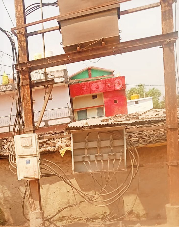 The possibility of accident increases due to open electricity box