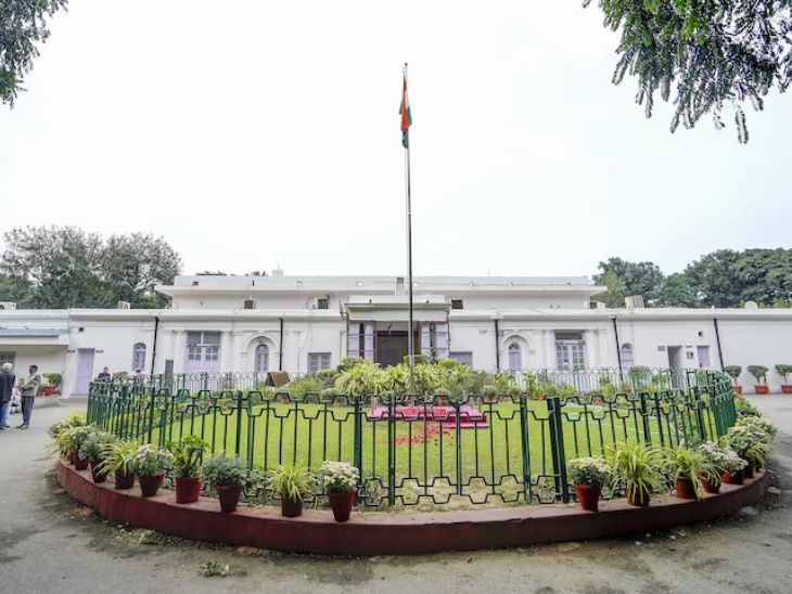 कांग्रेस को नोटिस- अकबर रोड-रायसीना हिल के आवास खाली करें:28 मार्च तक का वक्त; दावा- एस्टेट डिपार्टमेंट के खिलाफ कोर्ट जाएगी पार्टी