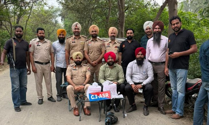 2 arrested with 7 kg heroin, links to foreign smugglers