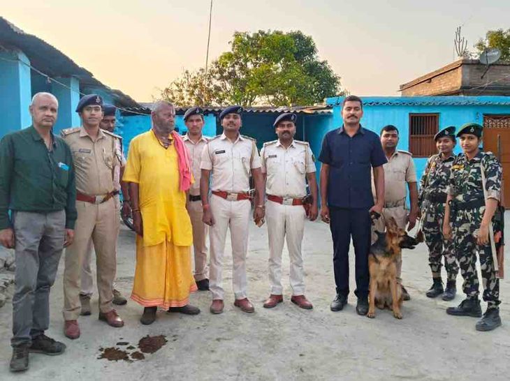 106 ग्राम गांजा-चोरी की बाइक के साथ दो गिरफ्तार:  मोतिहारी में पुड़िया बनाकर ग्राहकों को बेचता था, आरोपी के खिलाफ FIR दर्ज – Motihari (East Champaran) News