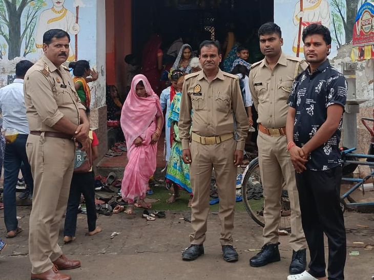 Unnao Rasulabad Temple Security Gash | Miaaganj Incharge Visit