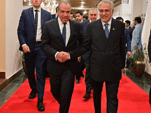 ईरान जंग को लेकर पाकिस्तान की पहल: सऊदी, तुर्किये और मिस्र के विदेश मंत्री - HeadlinesNow Hindi News