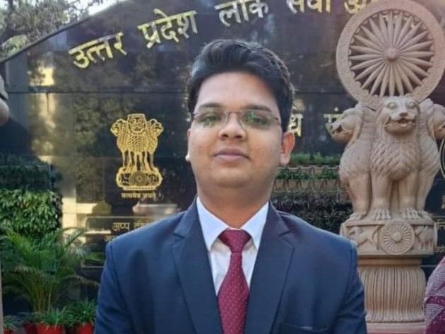 गांव में स्वागत