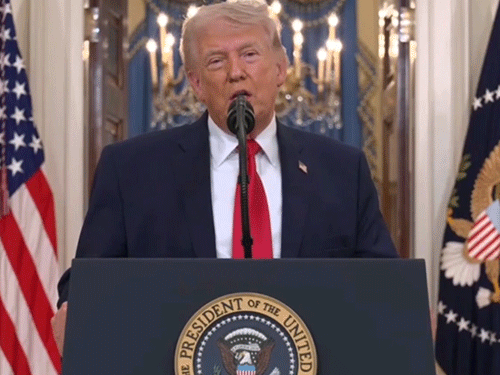 ईरान पर हमले की चेतावनी: ट्रम्प बोले- जंग में जीत मिली, 2-3 हफ्ते में बड़ा हमला - HeadlinesNow Hindi News