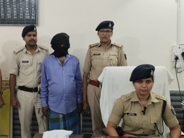 खगड़िया में हथियार तस्कर अरेस्ट:मड़ैया से मास्केट और कट्टा बरामद, गुप्त सूचना पर कार्रवाई; FIR दर्ज