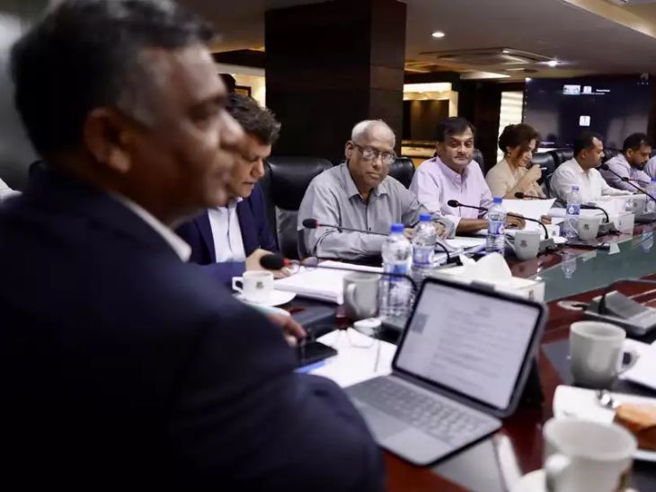 बांग्लादेश क्रिकेट बोर्ड- 3 दिन में 6 डायरेक्टरों का इस्तीफा: चेयरमैन बोले- सभी चले जाएं, मैं अंत तक रहूंगा; लिटन 2028 तक कप्तान बने रहेंगे