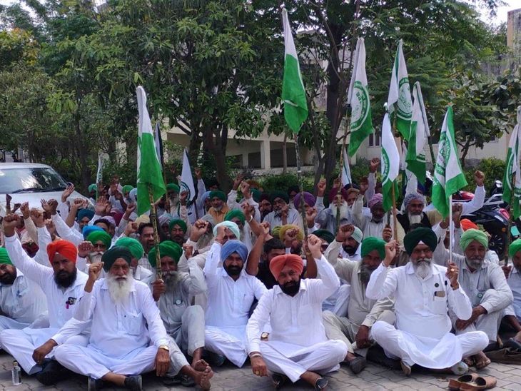 Barnala Truck Protest at SDM Office | Demand Solution