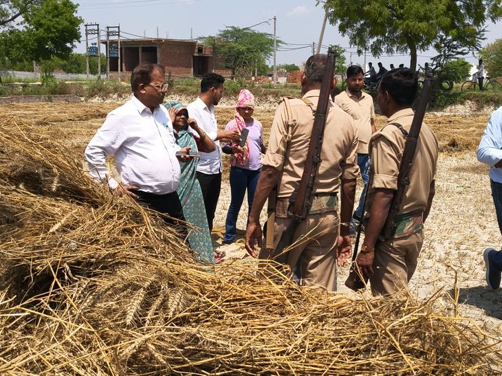 Sikandra Rao Farmers Dialogue: Crop Loss Assessed, Compensation Assured