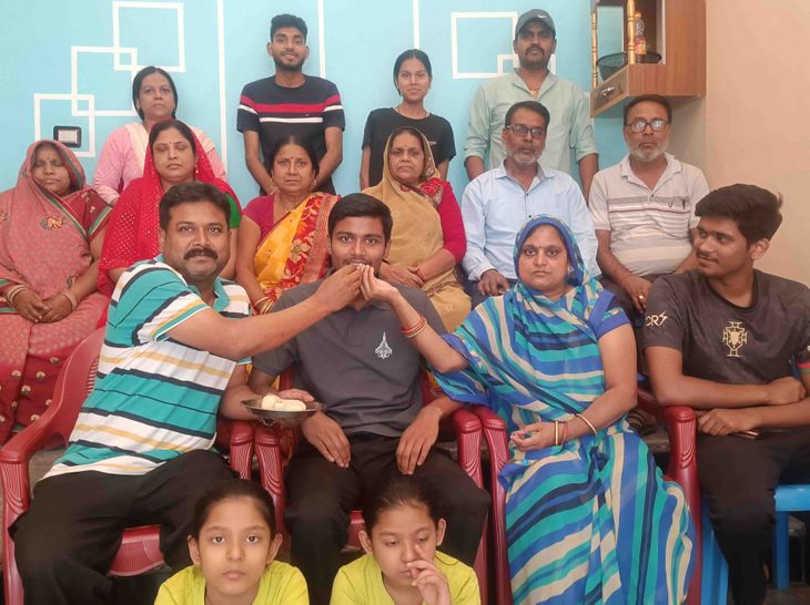 Bihar Boy Ritesh Raj Becomes Flying Officer | NDA Rank 388