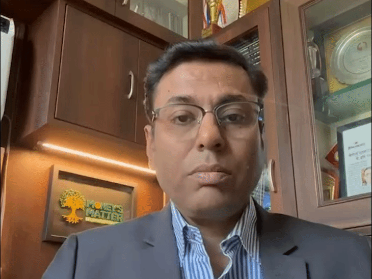 इंपैक्ट फीचर:  ICICI प्रूडेंशियल हाइब्रिड एक्टिव FOF, वही रणनीति, बेहतर स्थिरता; डेट एक्सपोजर जोड़ने से ज्यादा बैलेंस आया- डॉ राय