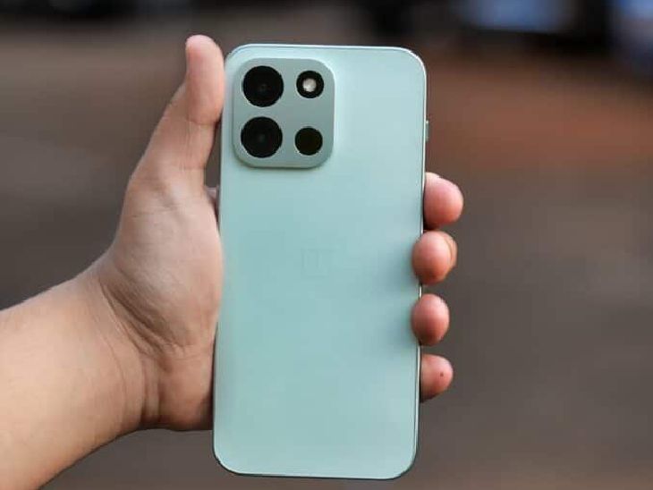 स्मार्टफोन बैटरी में बड़ा बदलाव: अब सिलिकॉन कार्बन का दौर, वनप्लस-सैमसंग की रेस - HeadlinesNow Hindi News