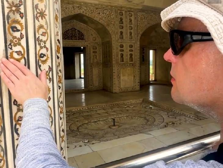 दृष्टिहीनों के साथ भारत यात्रा: नज़रों से परे, एहसास की दुनिया - HeadlinesNow Hindi News