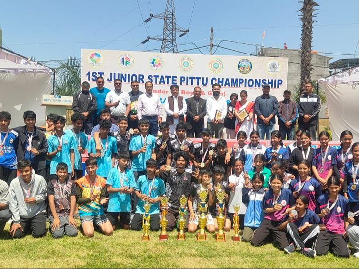 पिट्टू प्रतियोगिता में पौड़ी की लड़कियों और रुद्रप्रयाग के लड़कों का दबदबा: रोमांचक प्रतियोगिताओं के साथ समापन; फाइनल मुकाबले में पौड़ी की लड़कियों ने रुद्रप्रयाग को हराया – देहरादून न्यूज़