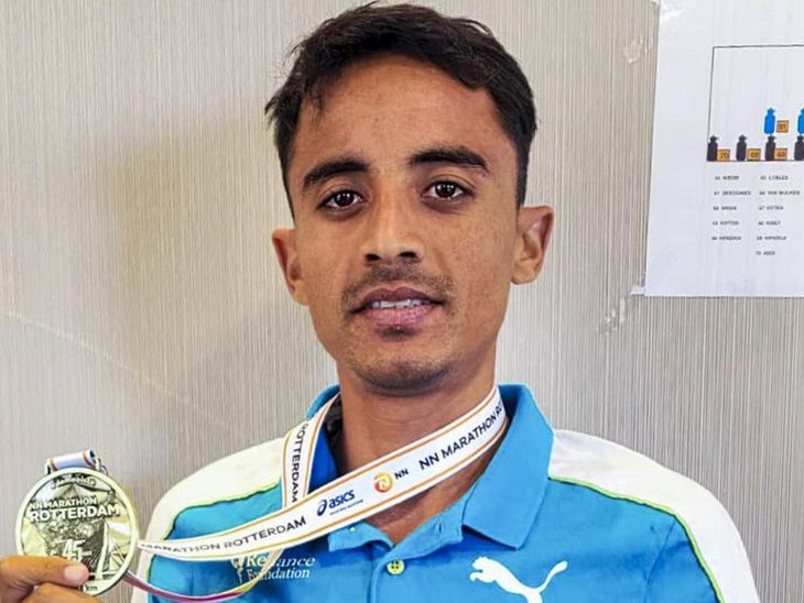 48 साल बाद टूटा शिवनाथ सिंह का रिकॉर्ड: सेना के हवलदार सावन बरवाल ने नीदरलैंड में रचा इतिहास, मैराथन में बनाया नया राष्ट्रीय रिकॉर्ड – देहरादून समाचार