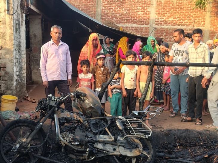 Haibatpur Hut Fire | Auto Driver Sunil Pal Loss