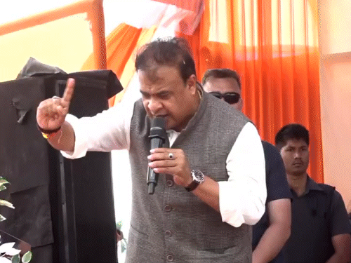 हिमंता बोले- बांग्लादेशियों को लात मारकर वापस भगा देता हू्ं:मैं असम से निकालता हूं, तो ममताजी पश्चिम बंगाल में उनको दुल्हन की तरह बुला लेती हैं