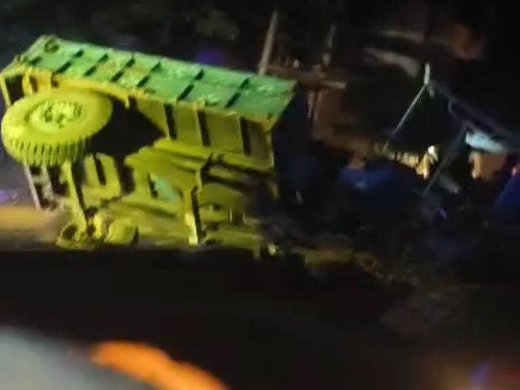 Dhanrua Tractor Accident | Brick Collision Near PNB