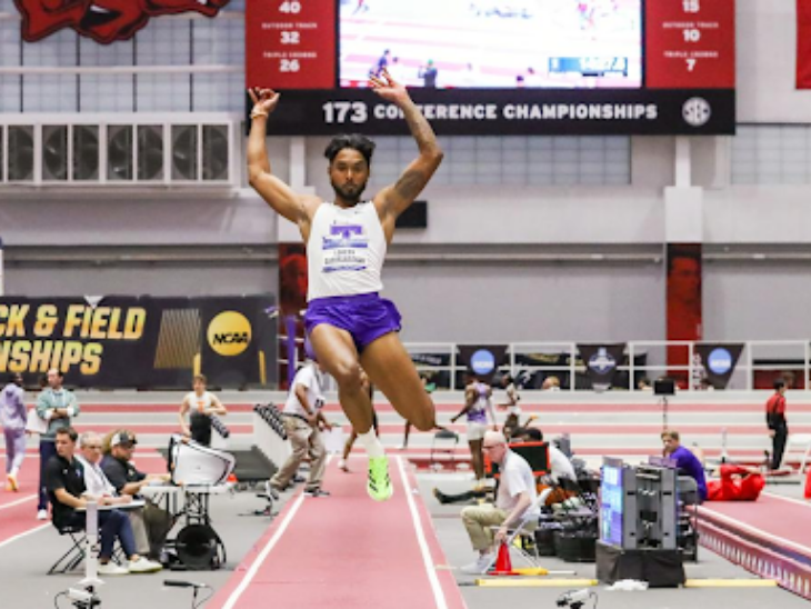 लोकेश सत्यनाथन ने संयुक्त राज्य अमेरिका में लंबी कूद में स्वर्ण पदक जीता; 8.21 मीटर की छलांग लगाई; नेशनल कॉलेजिएट एथलेटिक एसोसिएशन डिवीजन I का खिताब जीतने वाले चौथे भारतीय