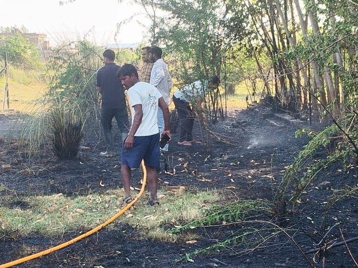 Kishni Fire Accident Avoided | Fire Brigade Controls Flames