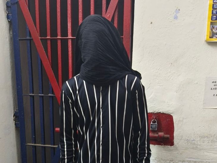 धनरूआ में वारंटी अभियुक्त गिरफ्तार:फरार चल रहा था, पुलिस ने छापेमारी कर शाहरू गांव से पकड़ा