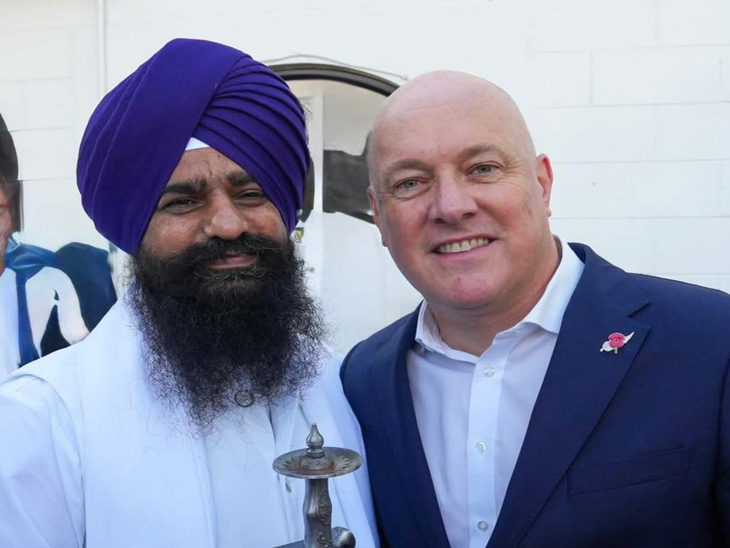 न्यूजीलैंड के PM आएंगे गोल्डन टेंपल:जत्थेदार गड़गज से की मुलाकात, भारत आने का निमंत्रण किया स्वीकार; उपहारों का किया आदान-प्रदान