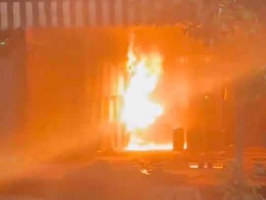 Muzaffarnagar Fire: Short Circuit Causes Blaze at E-Rickshaw Charging Point;  No Casualties