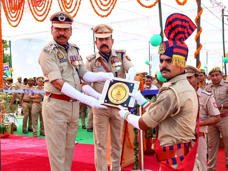 Hapur Police Recruitment Parade: 191 New Constables Join Service