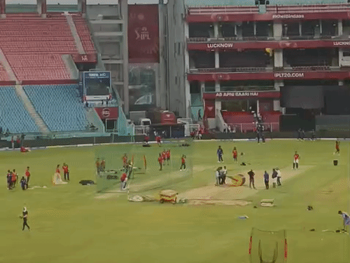 एलएसजी अपनी पहली घरेलू जीत की तलाश में होगा: एकाना में कोलकाता के खिलाफ मुकाबला; चौथे मैच में तीसरी बार बदली पिच, छिड़ी बहस -Lucknow News